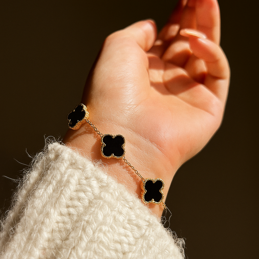 Five leaf clover bracelet